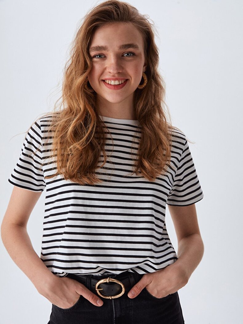 Striped Print T-shirt