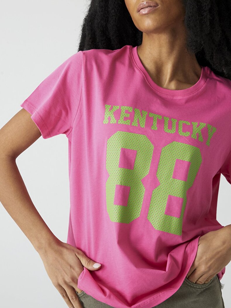 Kontrast Baskılı Pembe T-shırt