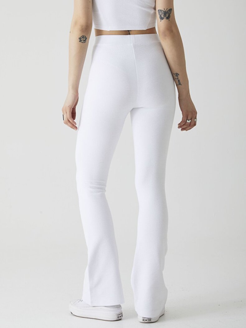 Beli Lastikli Strec Beyaz Pantolon