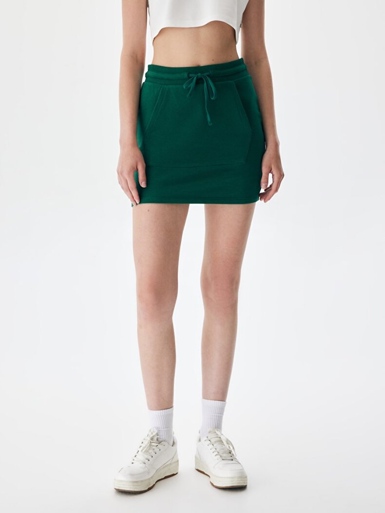 Basic Short Green Skirt
