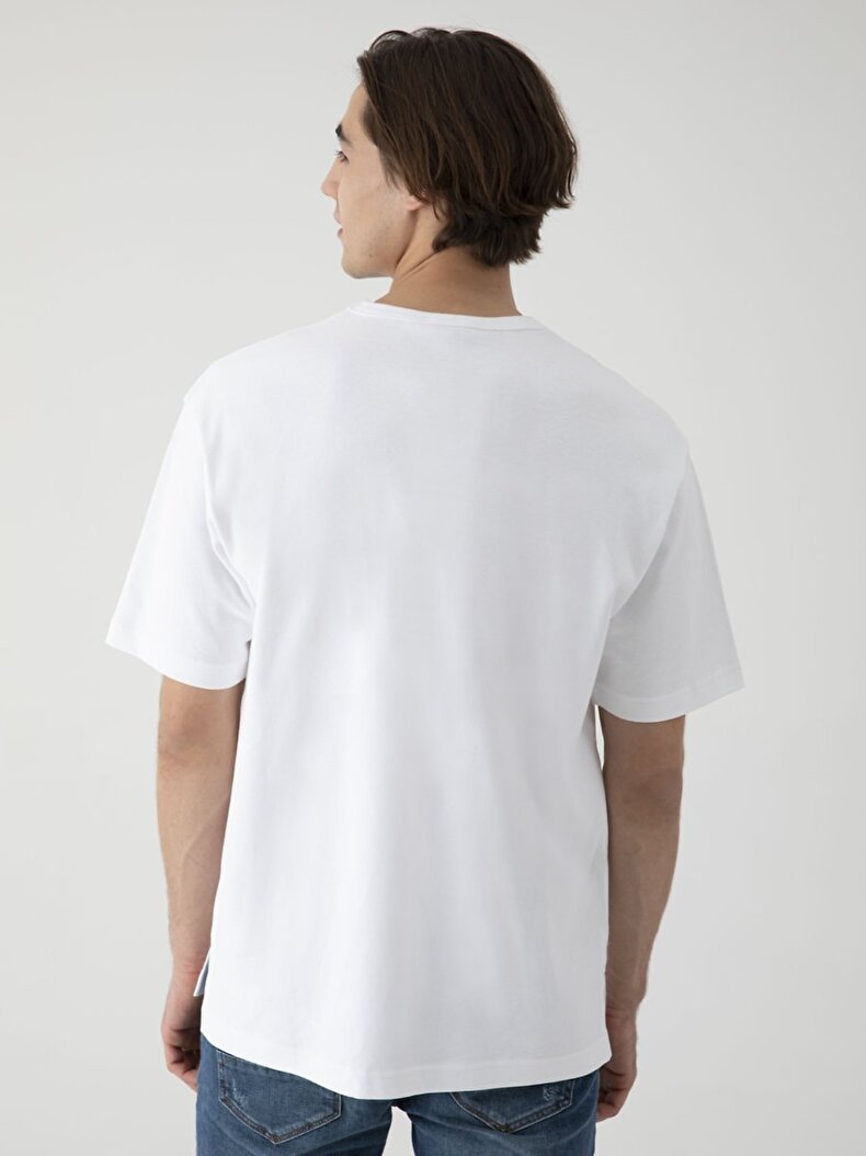 Comfortable Cut With Pockets White T-shirt