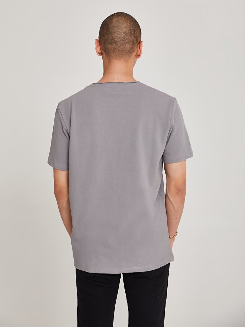 With Pockets Grey T-shirt
