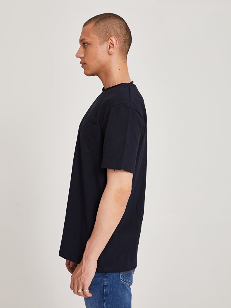 With Pockets Navy T-shirt