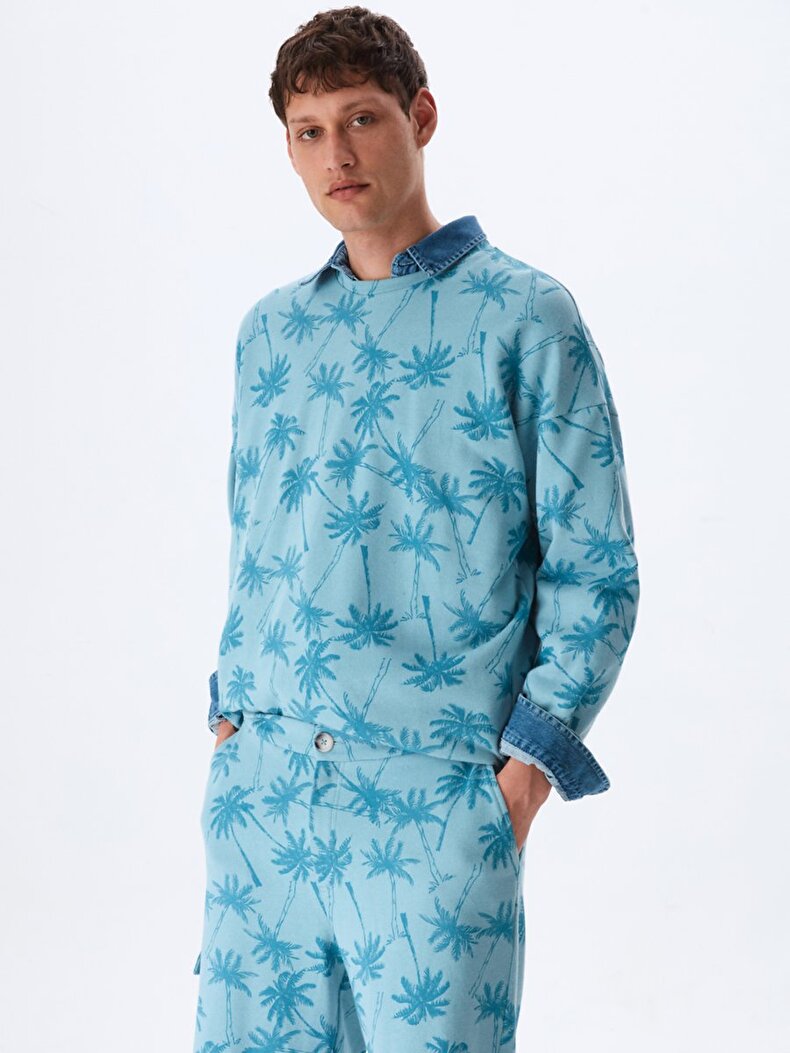 Palmtree Pattern Blue Shorts