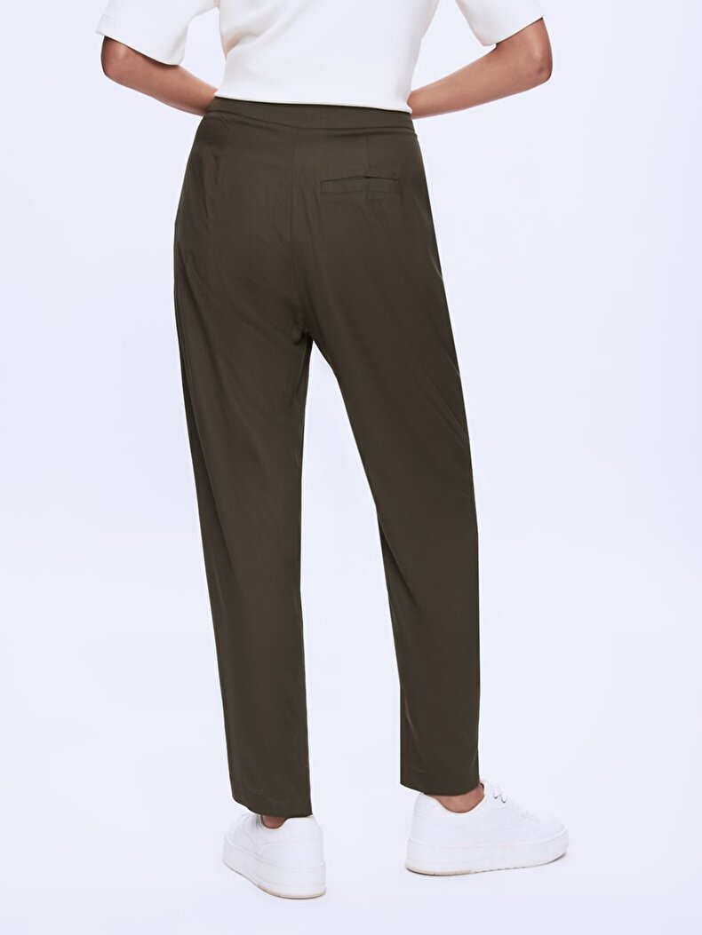Düz Paça Regular Yeşil Pantolon