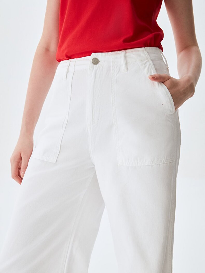 Yüksek Bel Geniş Paça Beyaz Pantolon