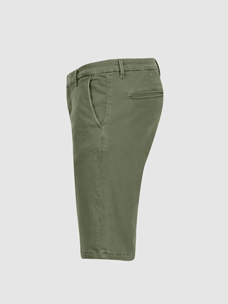 Chinos Grün Bermuda