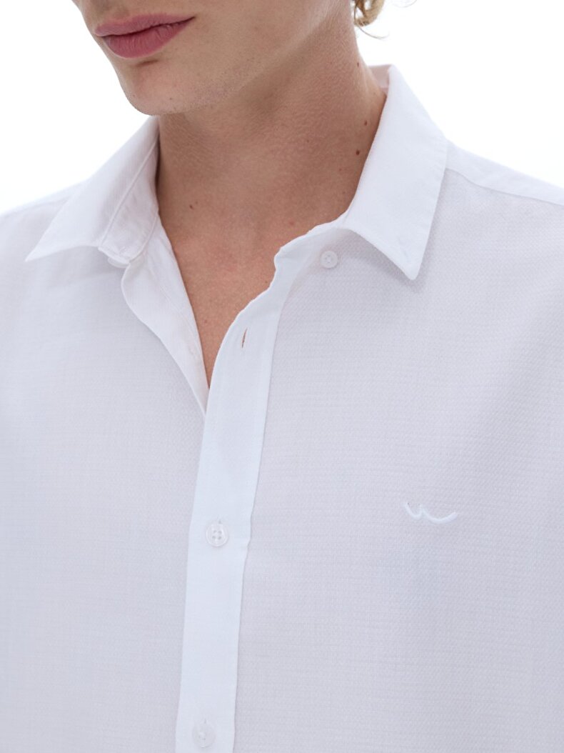 Classic Collar Textured White