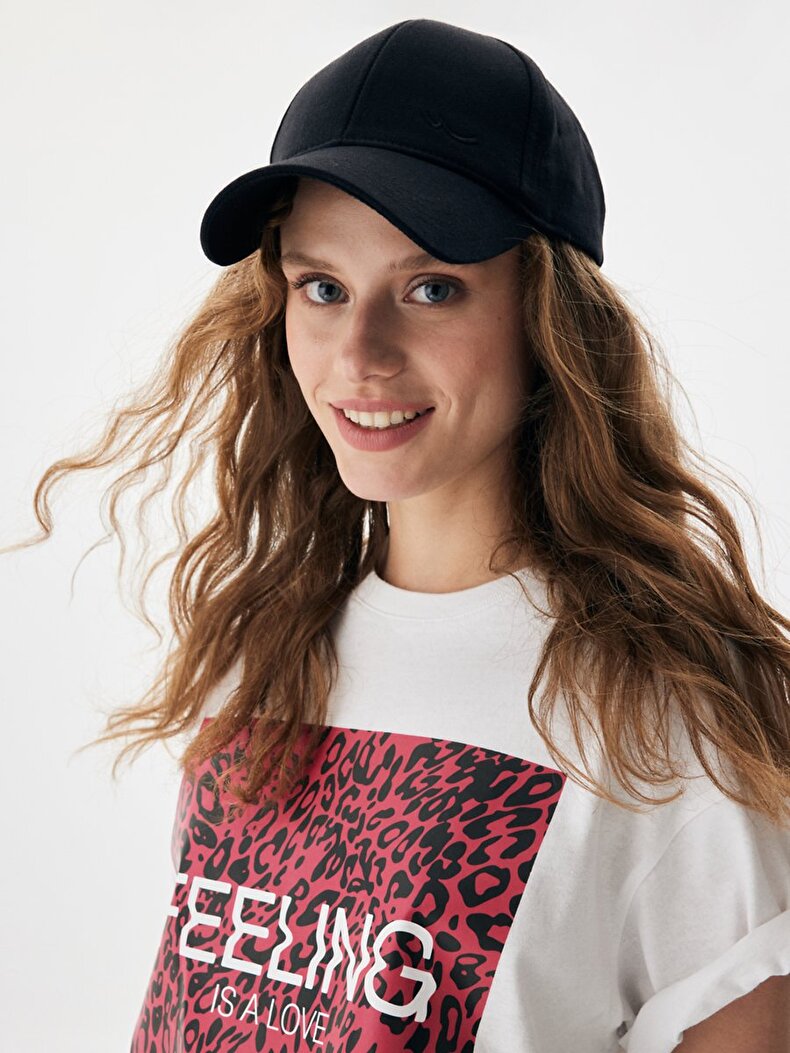 Oversıze Leopar Desenli Baskılı Beyaz T-shırt