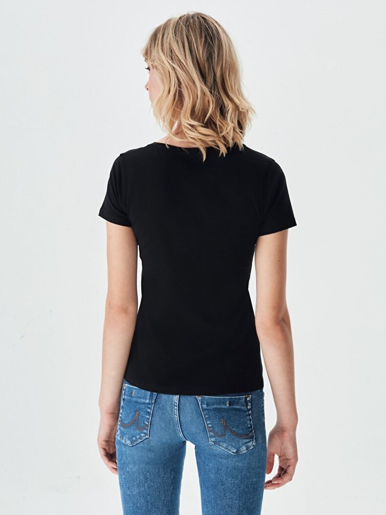 V-neck Basic Black T-shirt