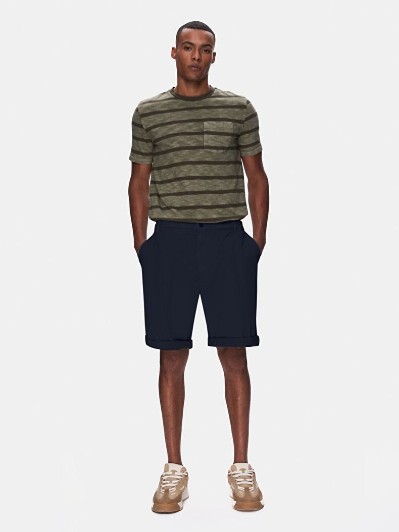 Basic Midi Regular Navy Shorts