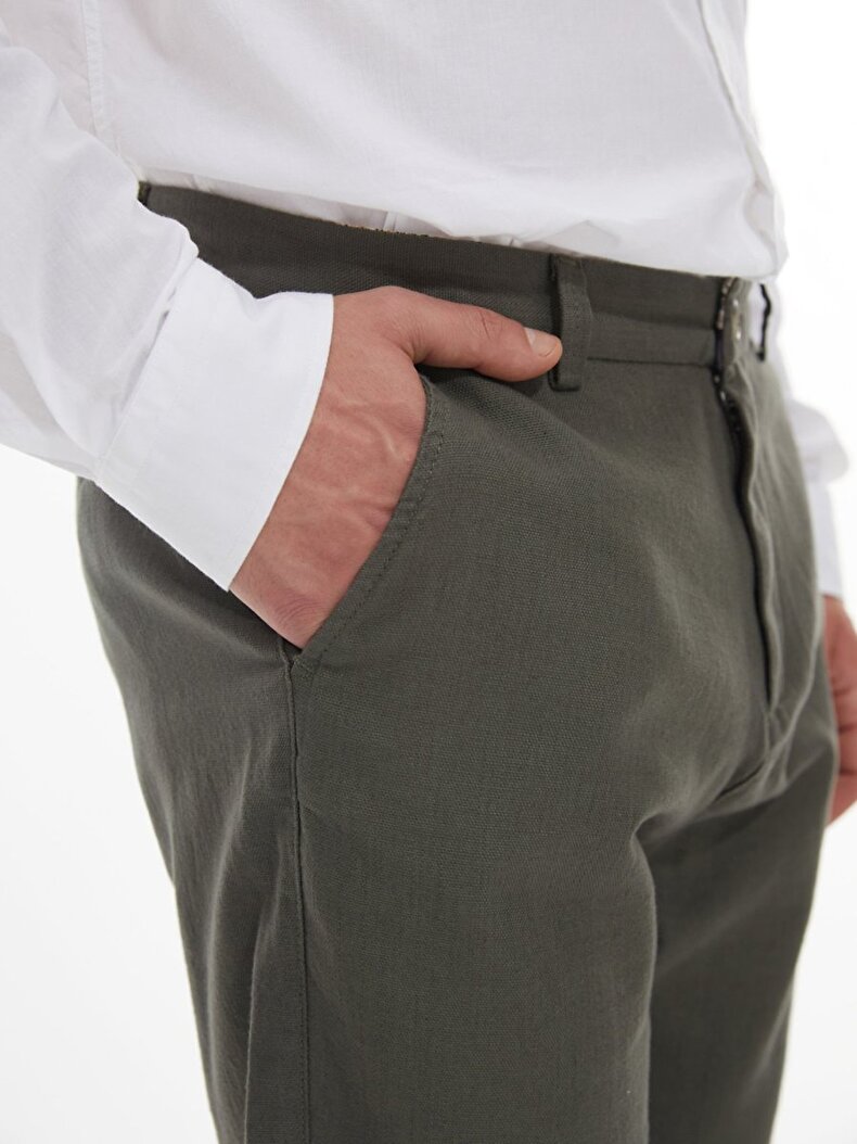 Düz Paça Keten Görünümlü Yeşil Pantolon