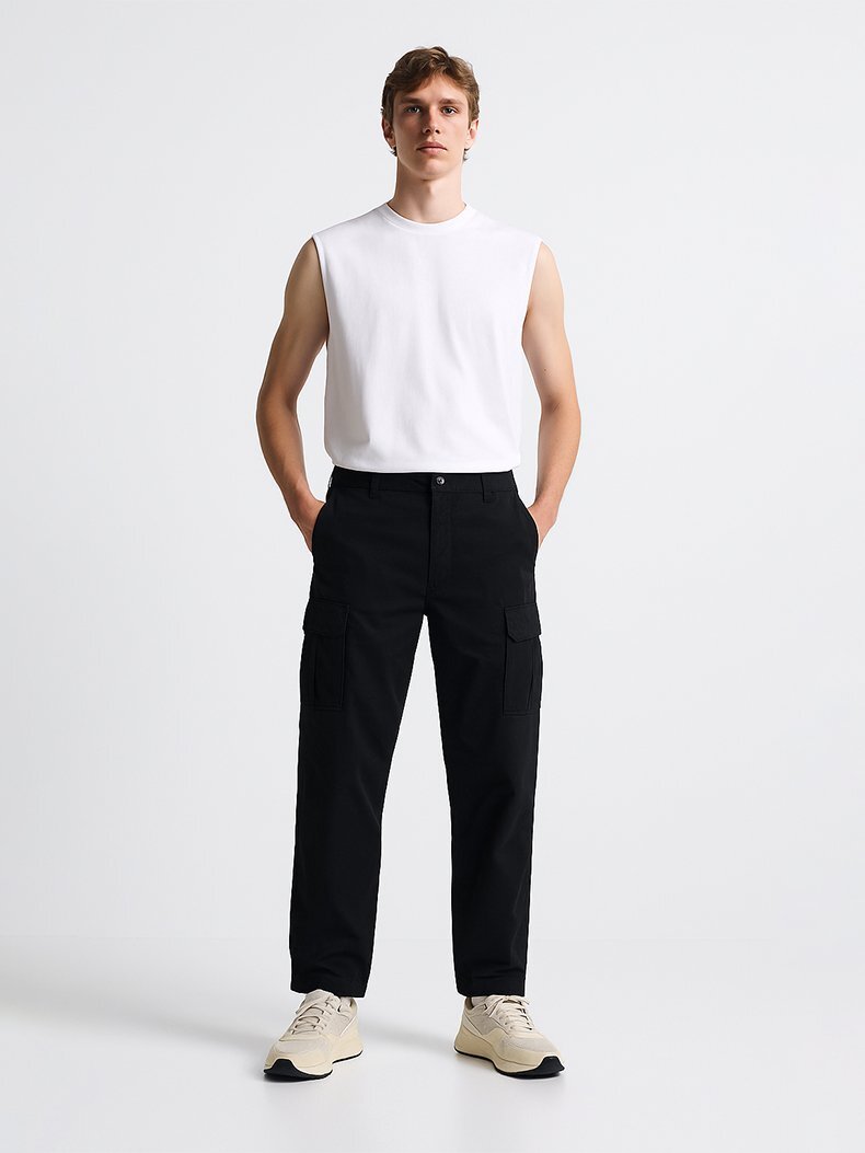 Gabardine Regular Cargo Black Trousers