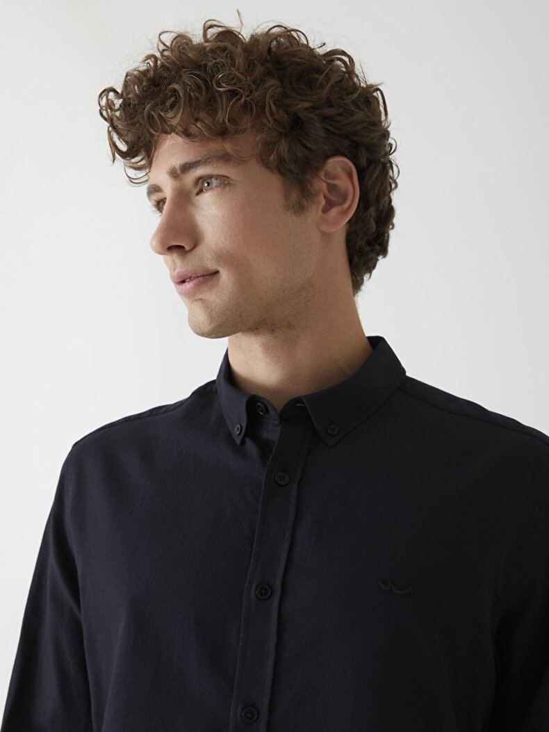 Black Shirt