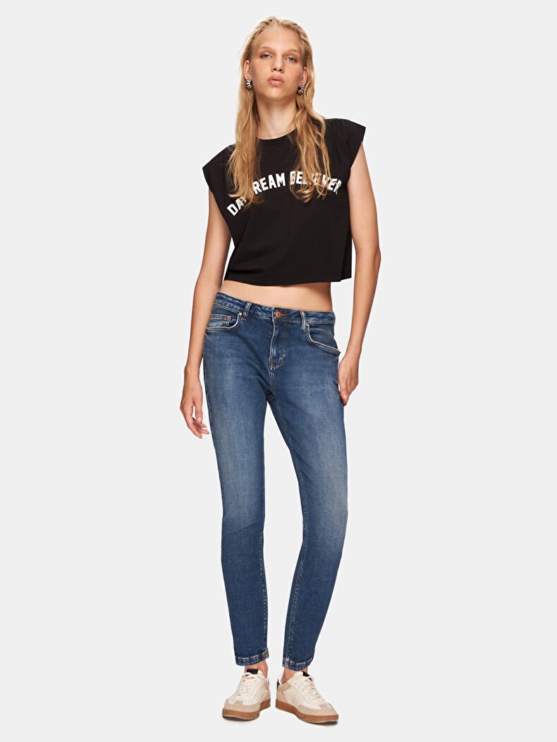 Black T-shirt