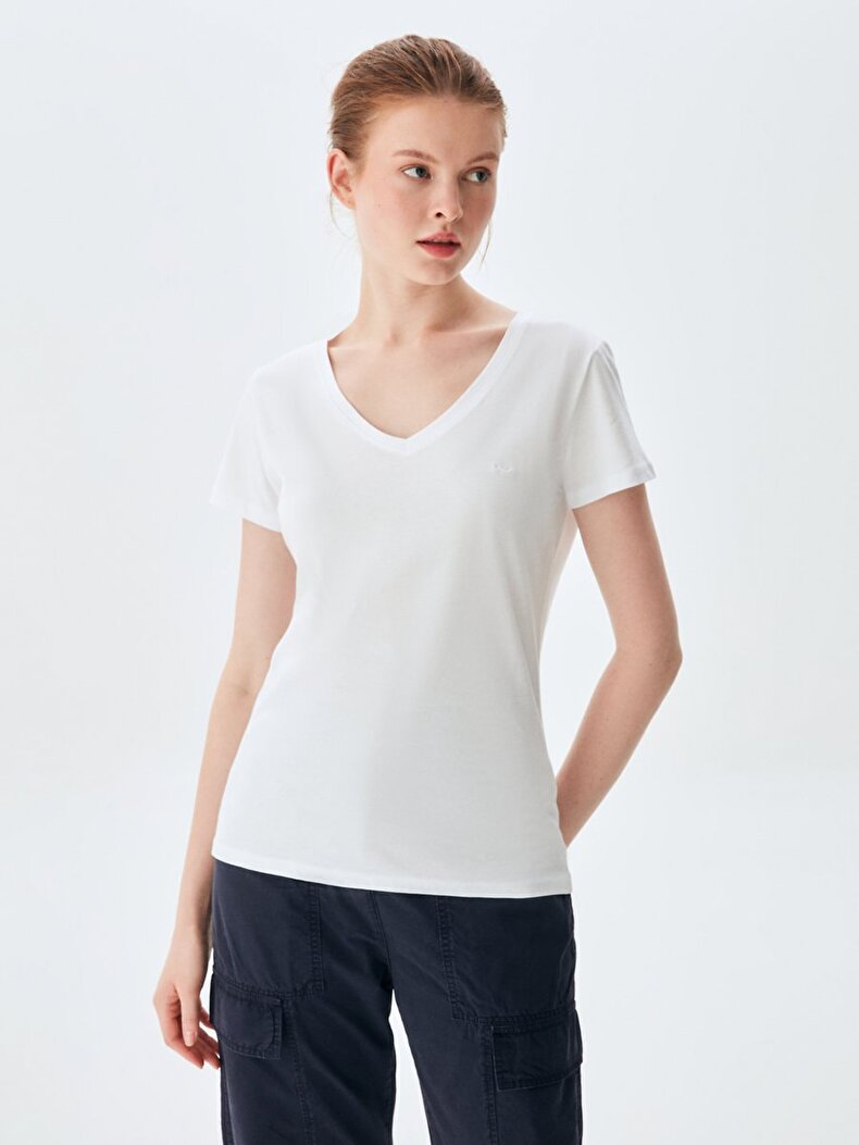 White T-shirt