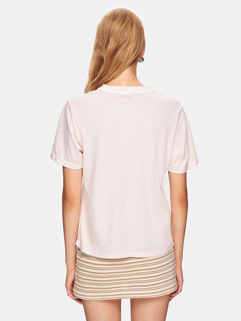 White T-shirt