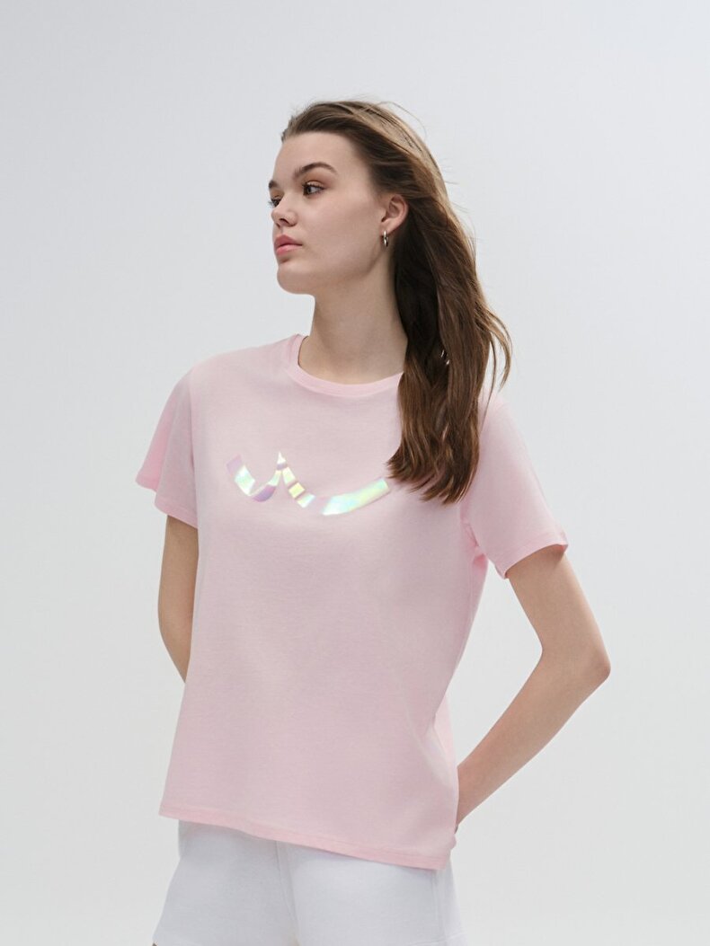 Pembe T-shırt