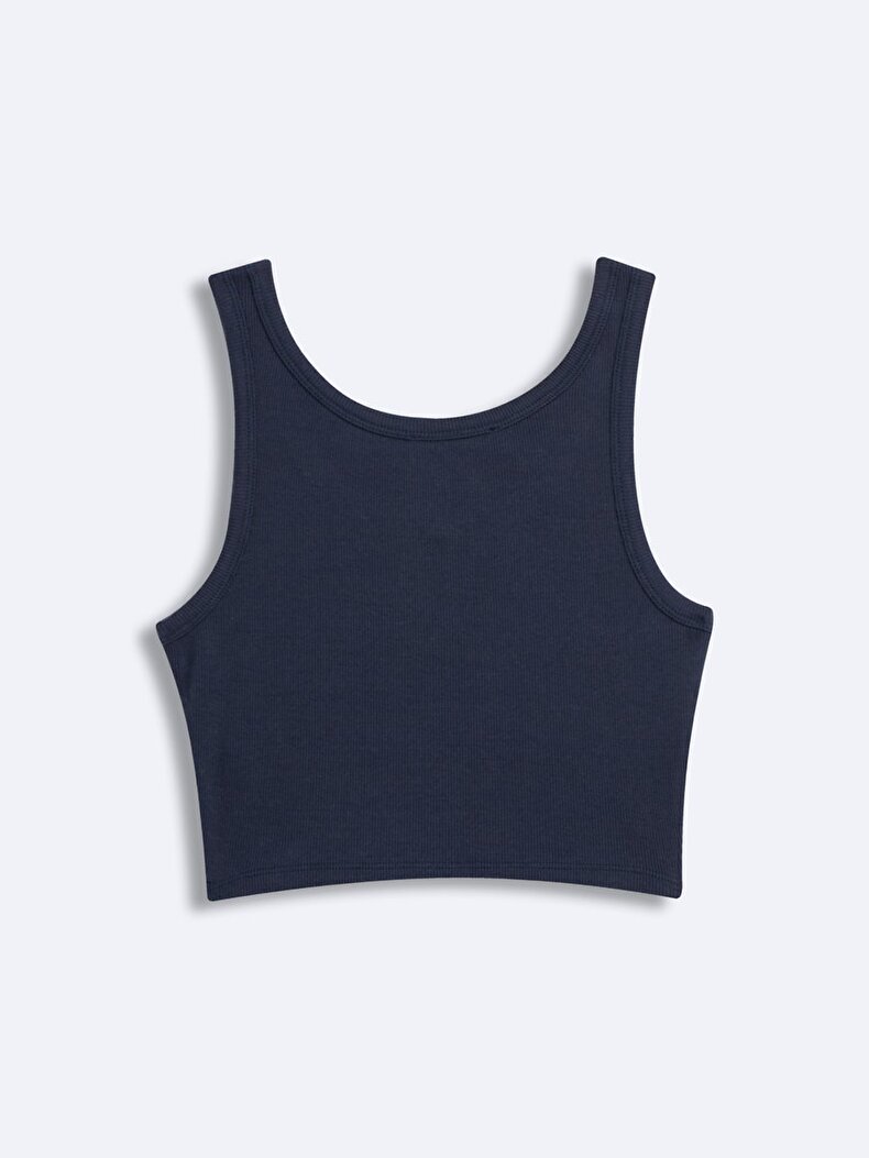 Lacivert Atlet
