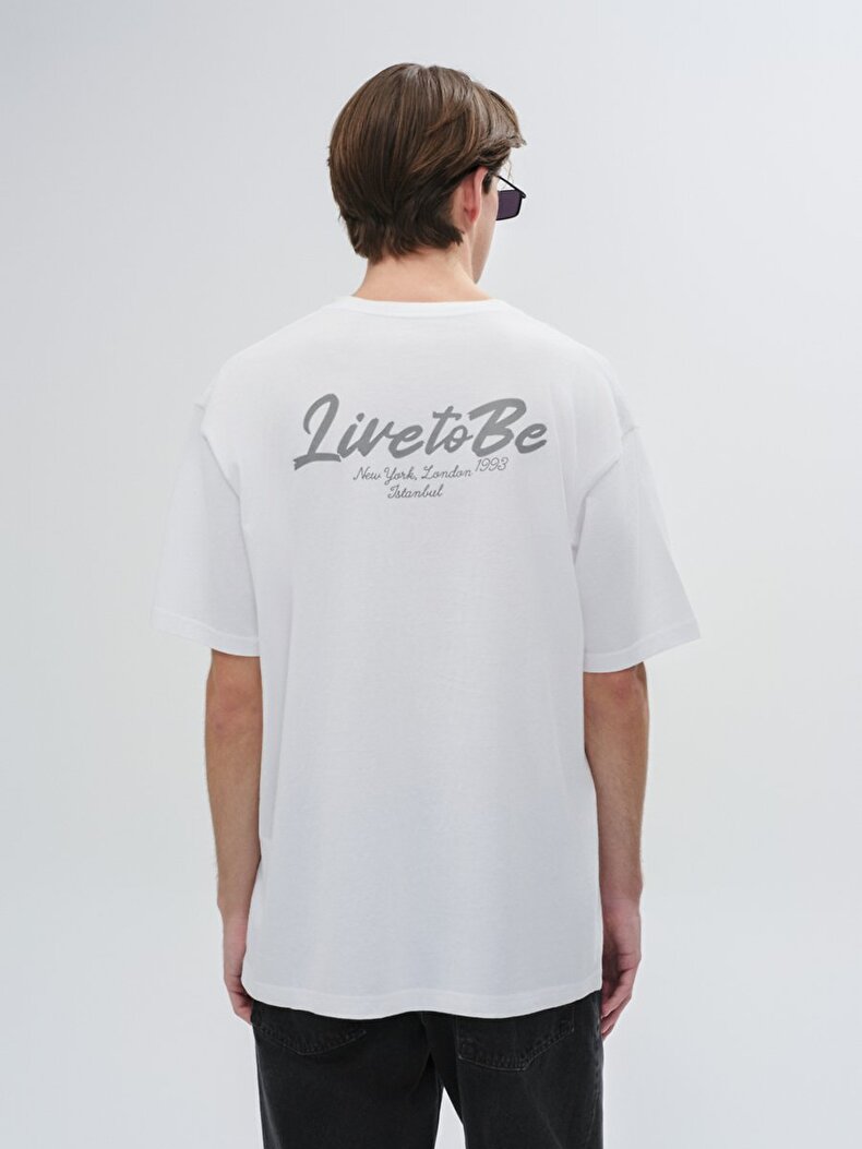 White T-shirt