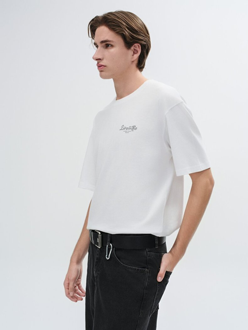 White T-shirt