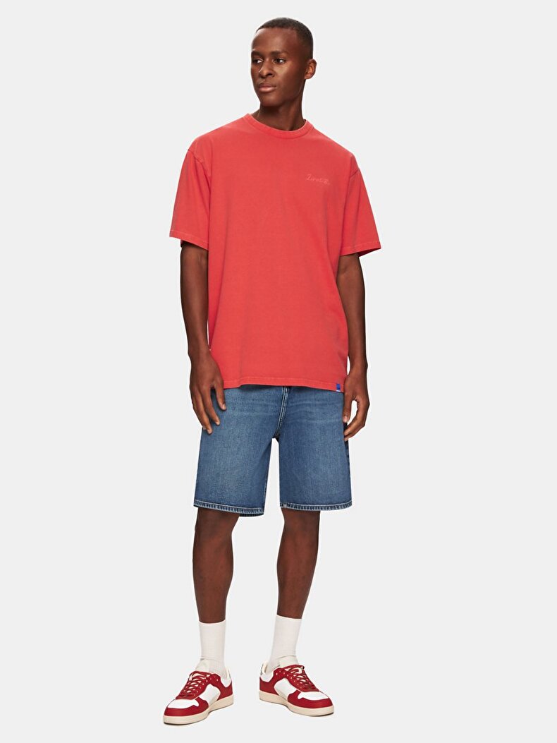 Pembe T-shırt