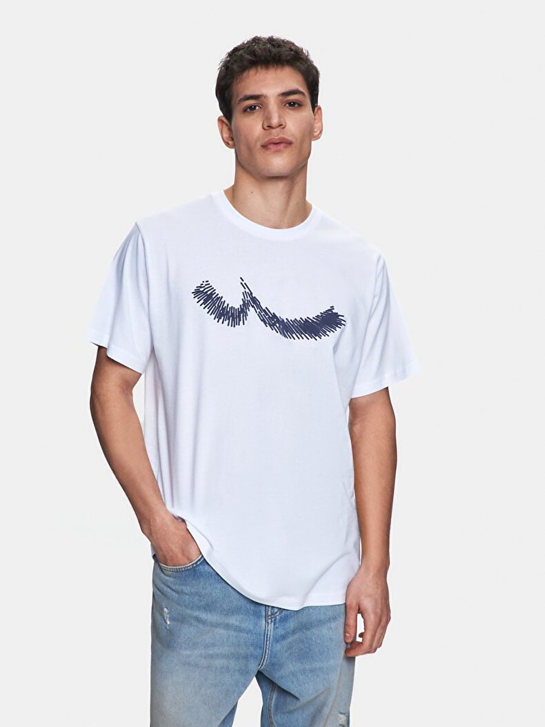 Beyaz T-shırt