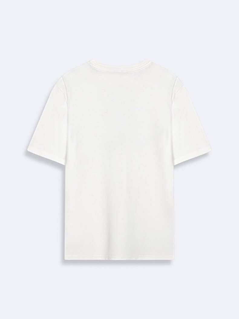 White T-shirt