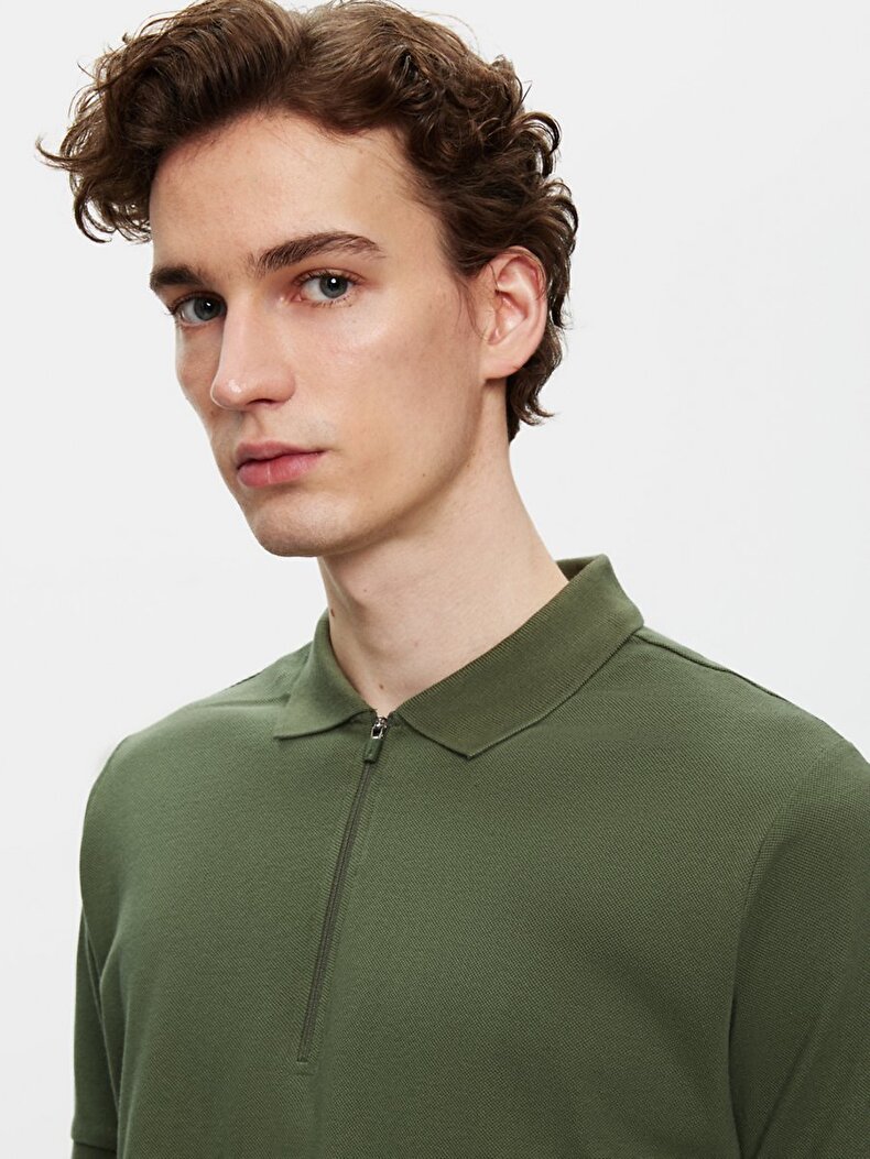 Green T-shirt