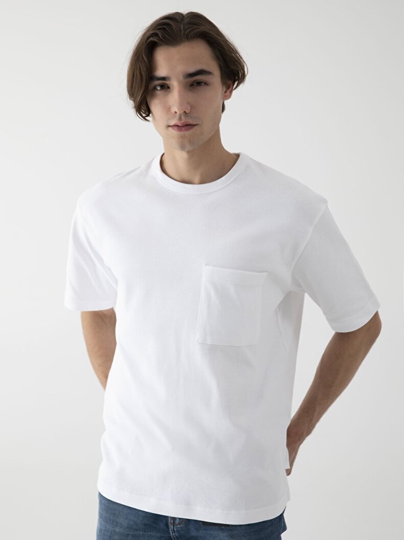 White T-shirt