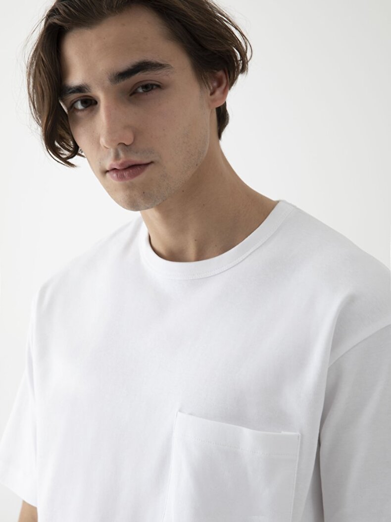 White T-shirt