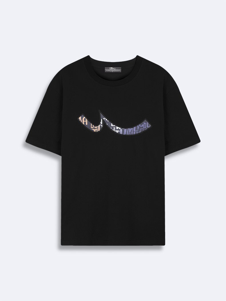 Black T-shirt