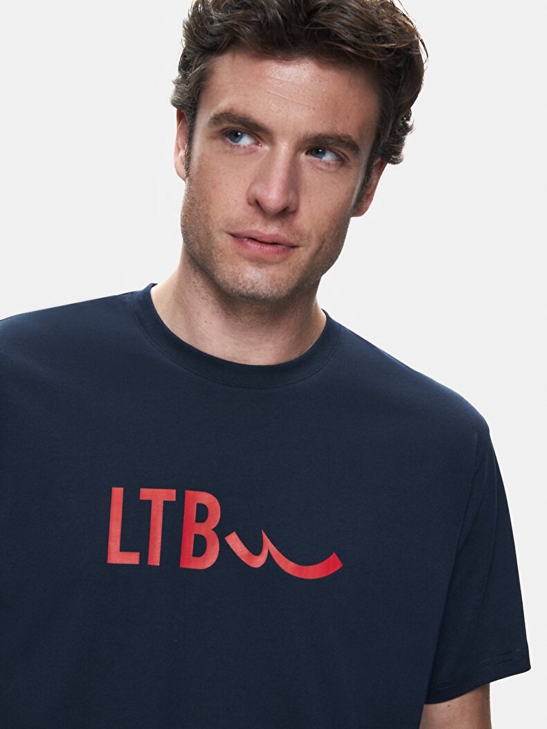 Navy T-shirt