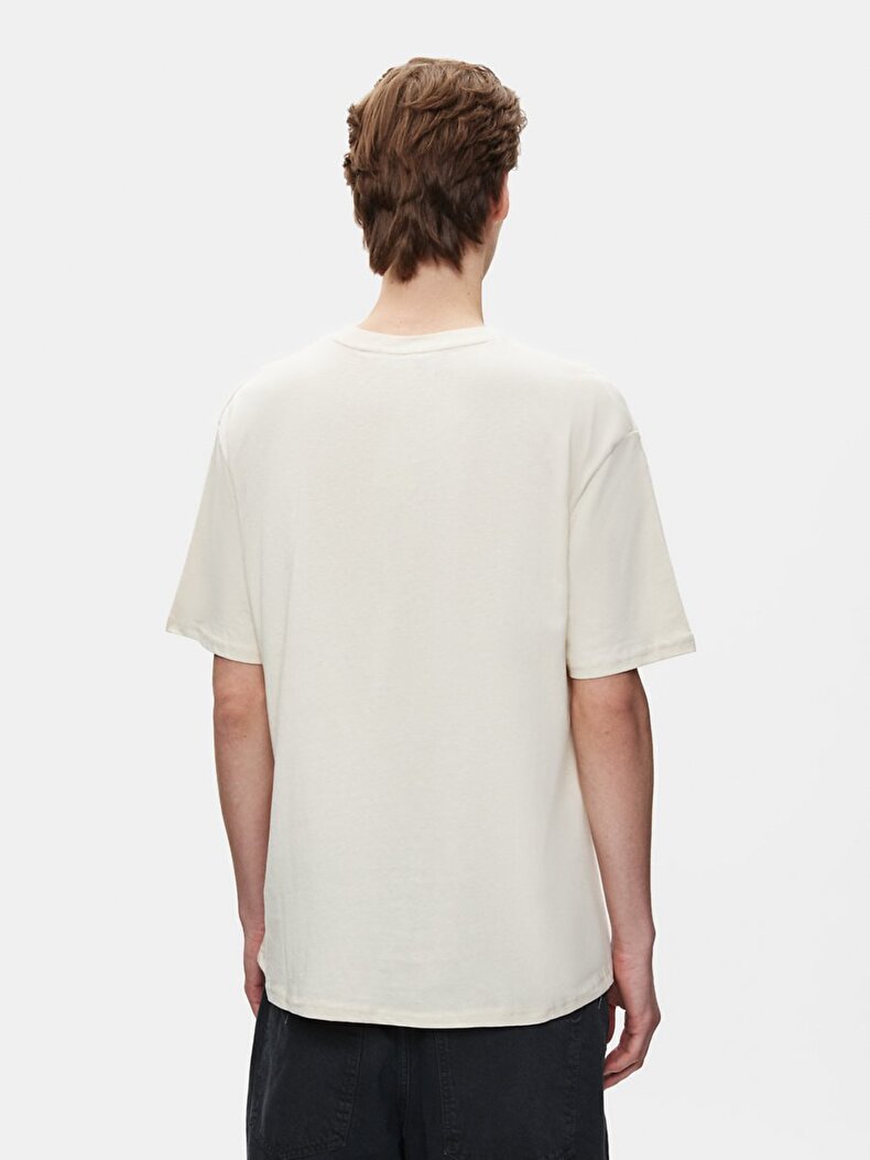 Beige T-shirt