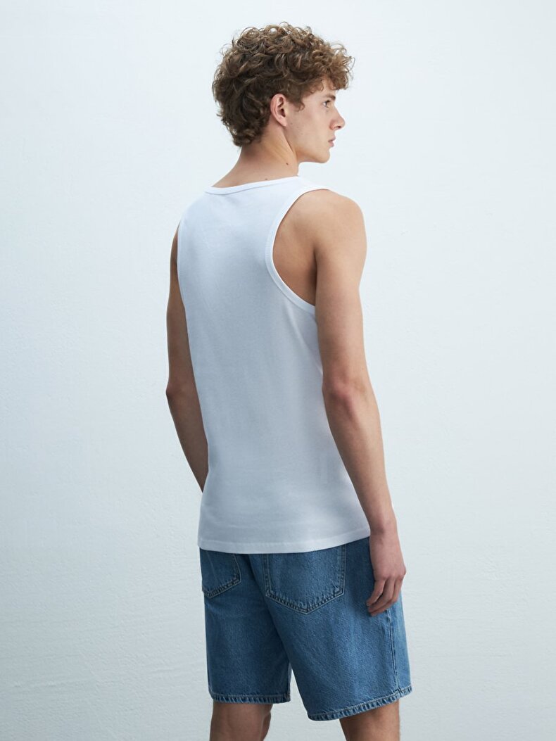 White T-shirt