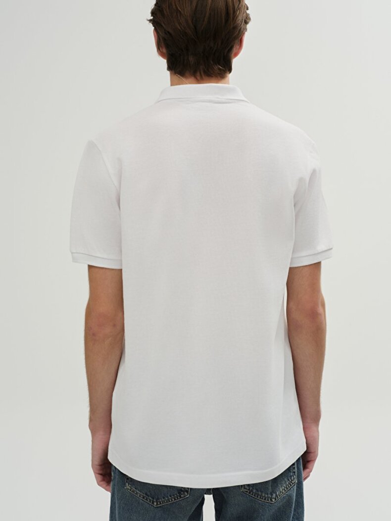 White T-shirt