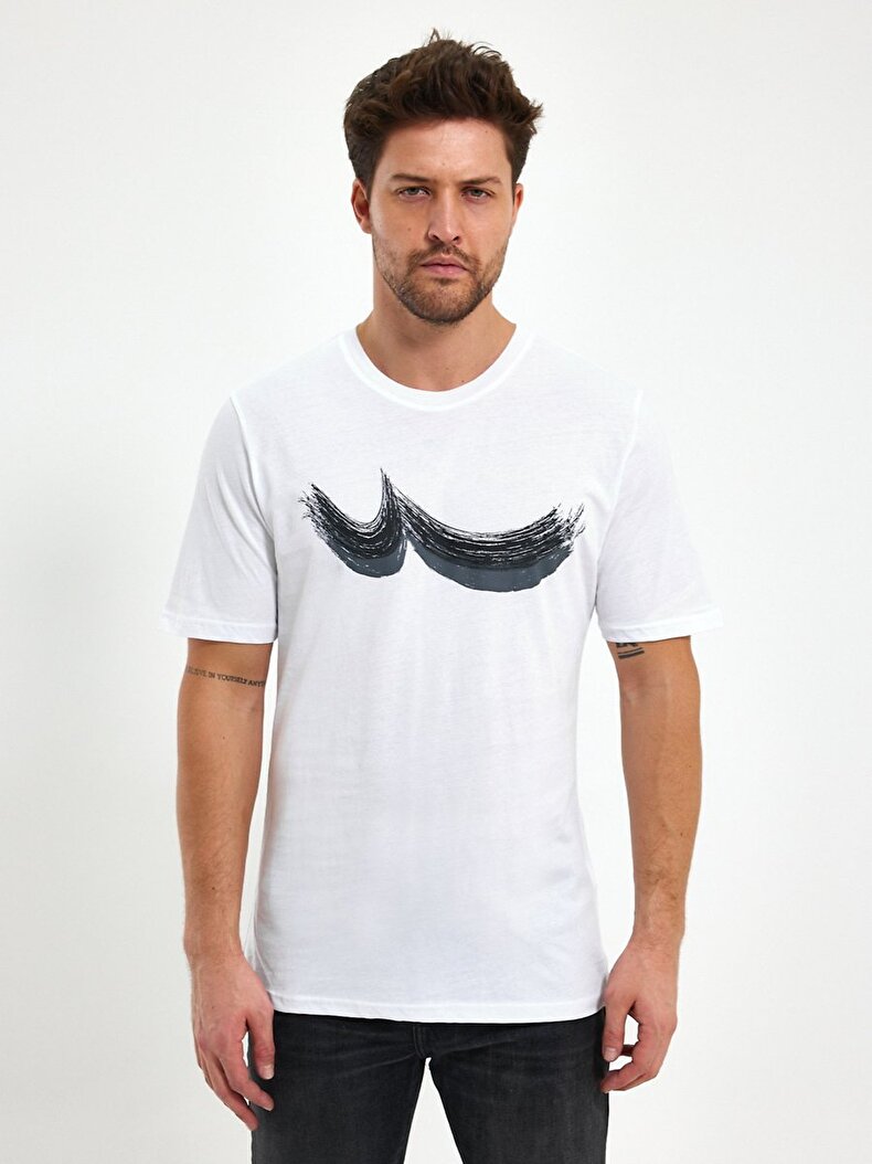 White T-shirt