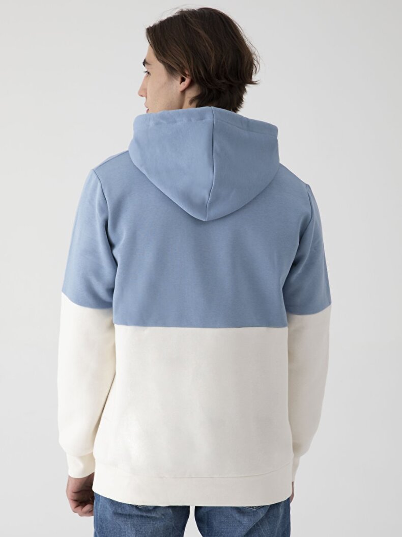 With Hood Sweatshirt