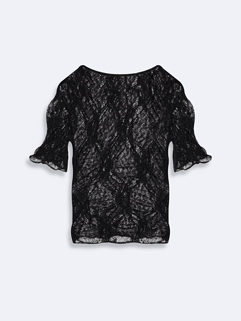 Black T-shirt