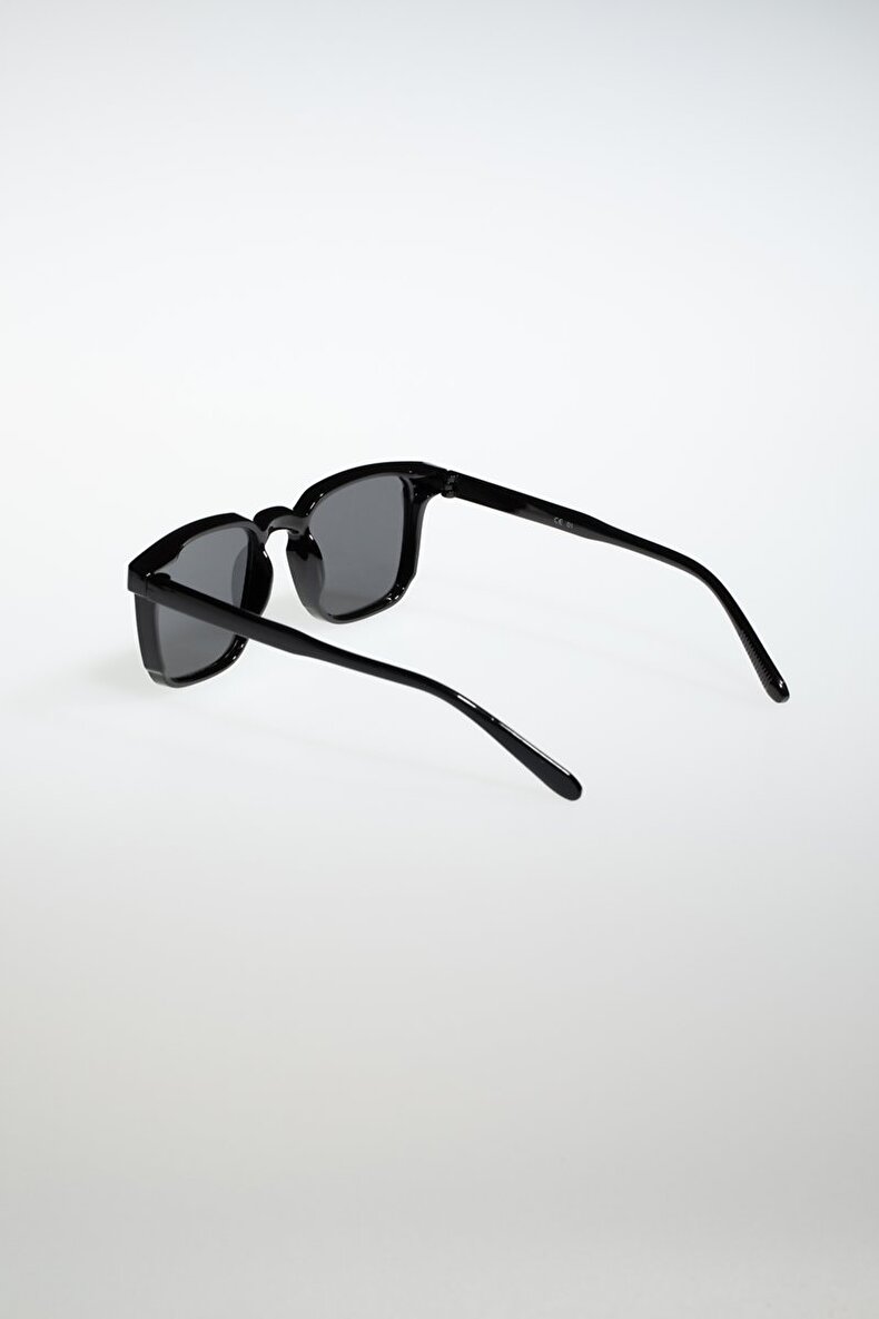 Black Glasses