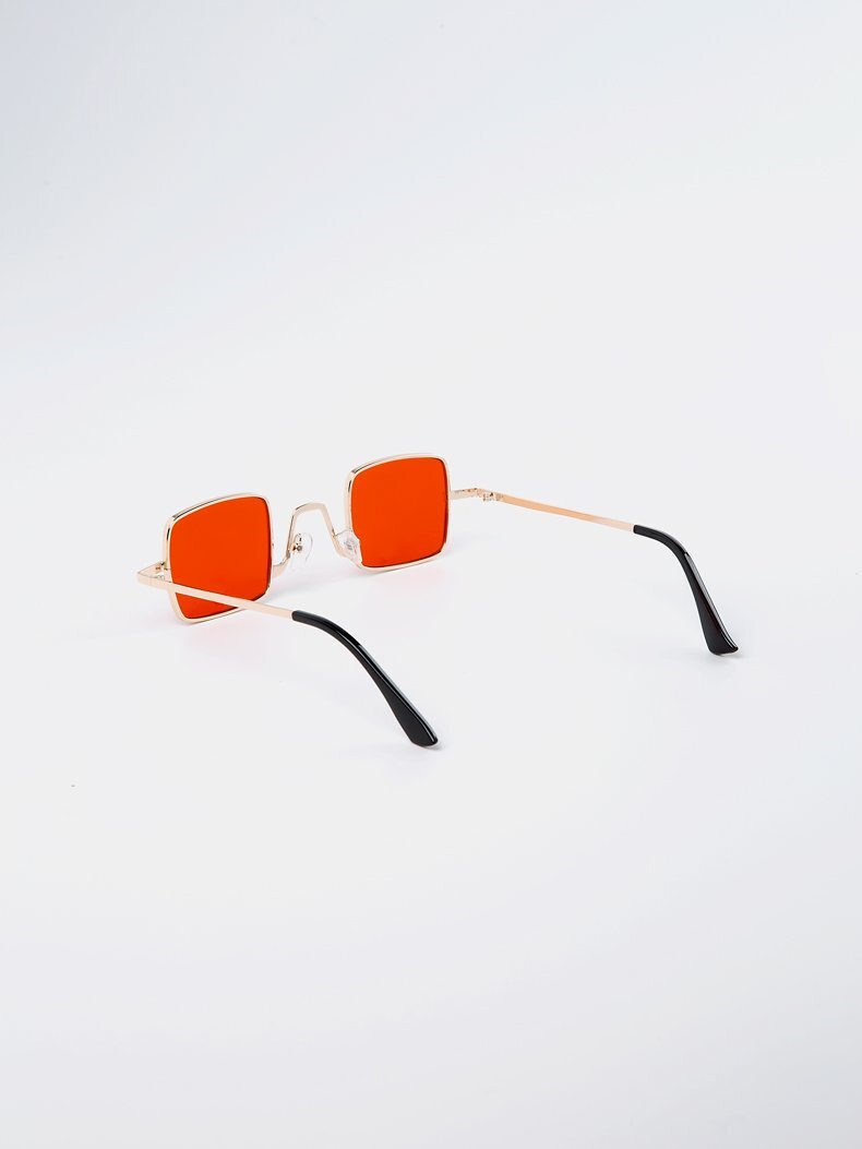 Red Glasses