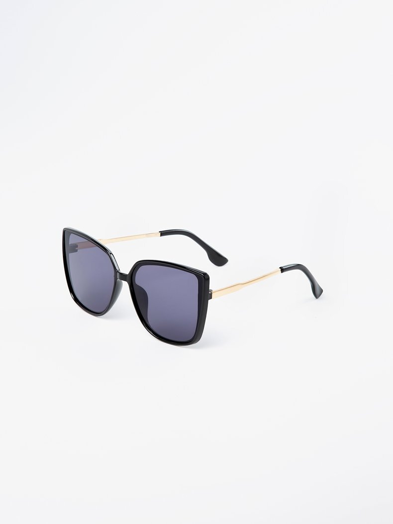 Black Glasses