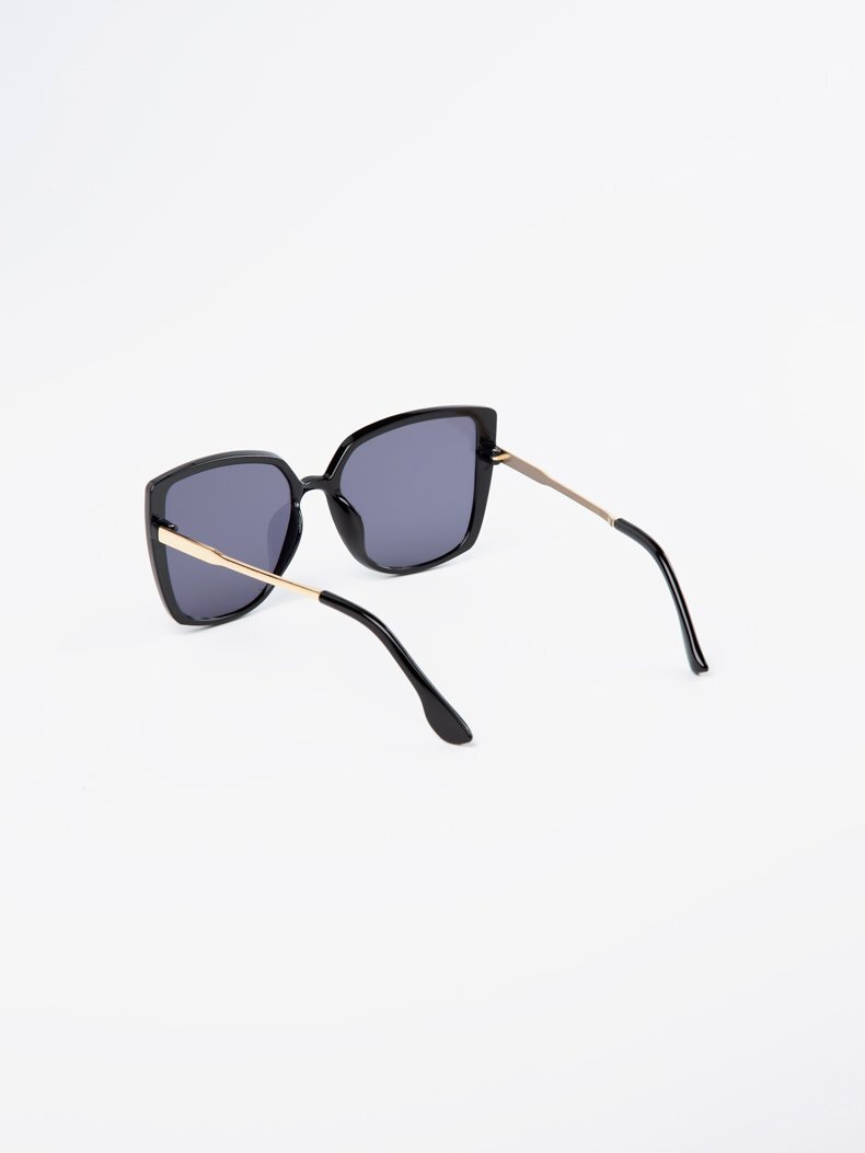 Black Glasses