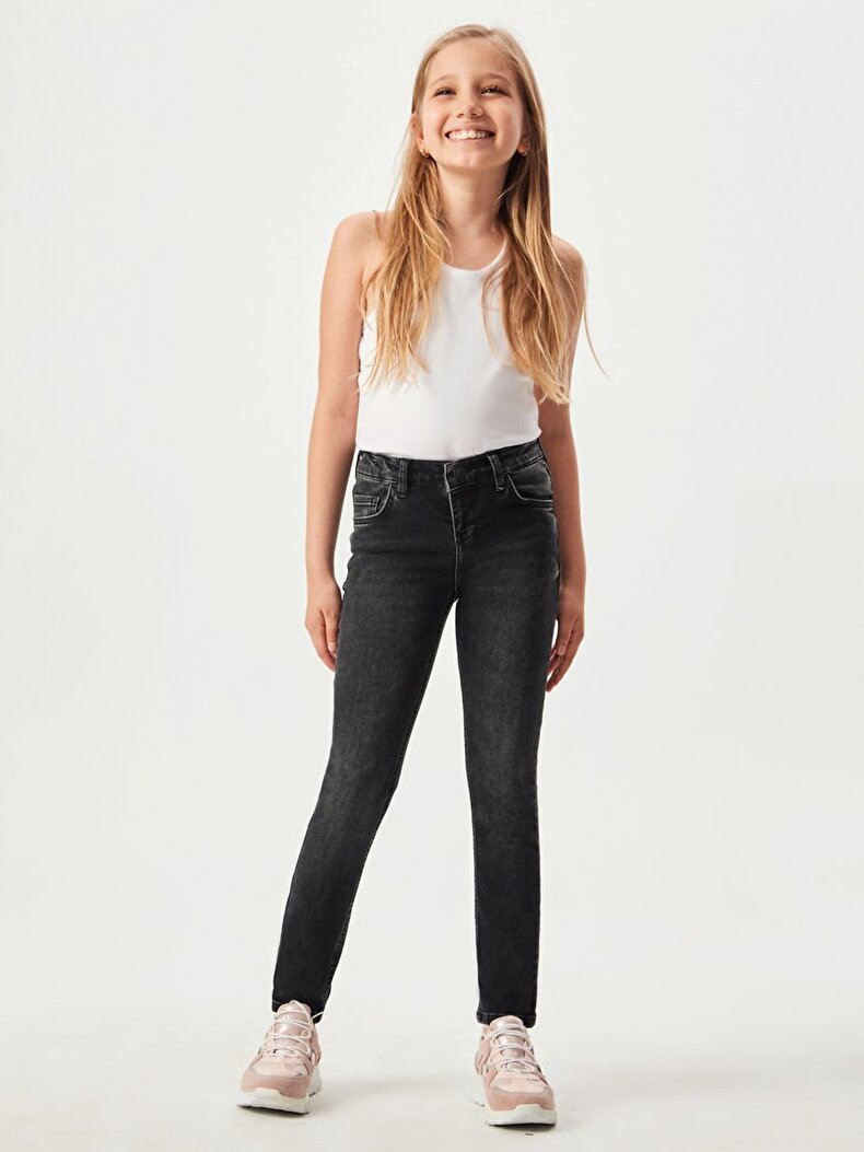 Isabella G Broek