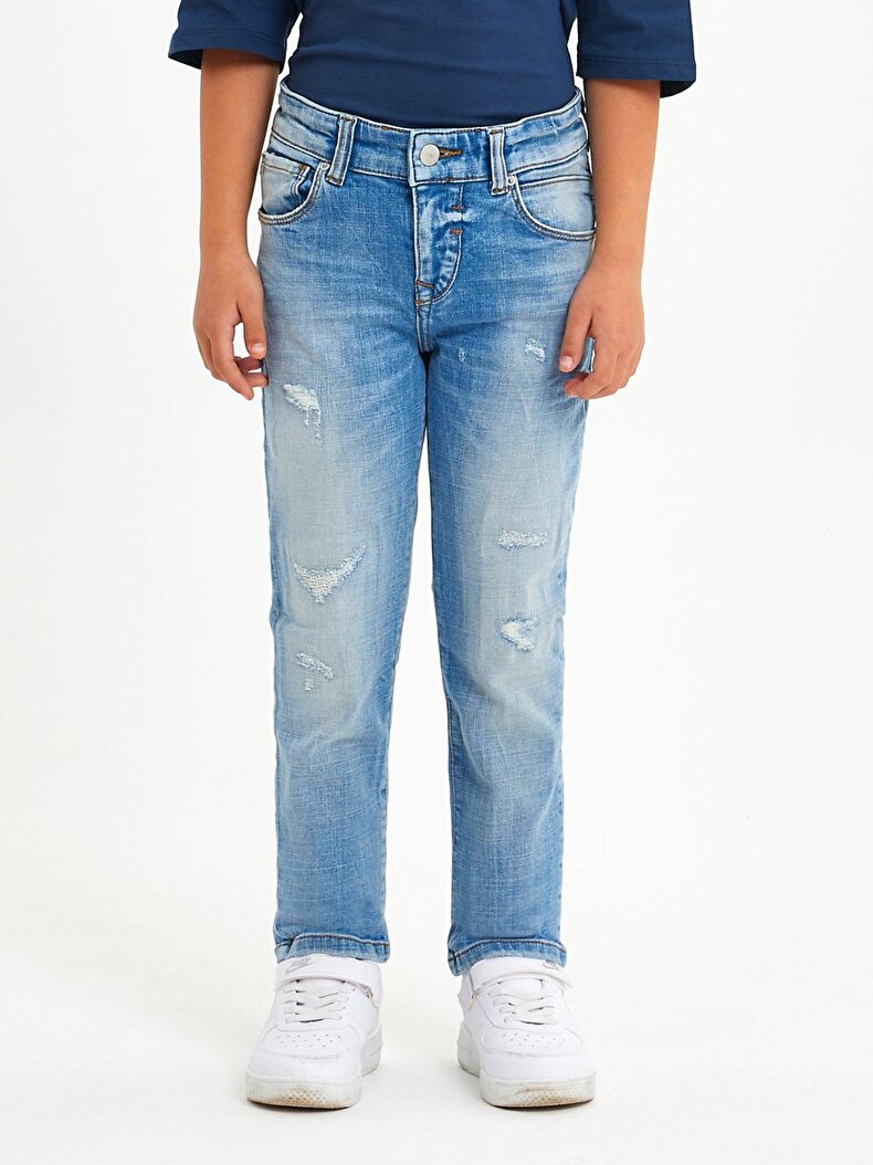 Rafiel B Hosen