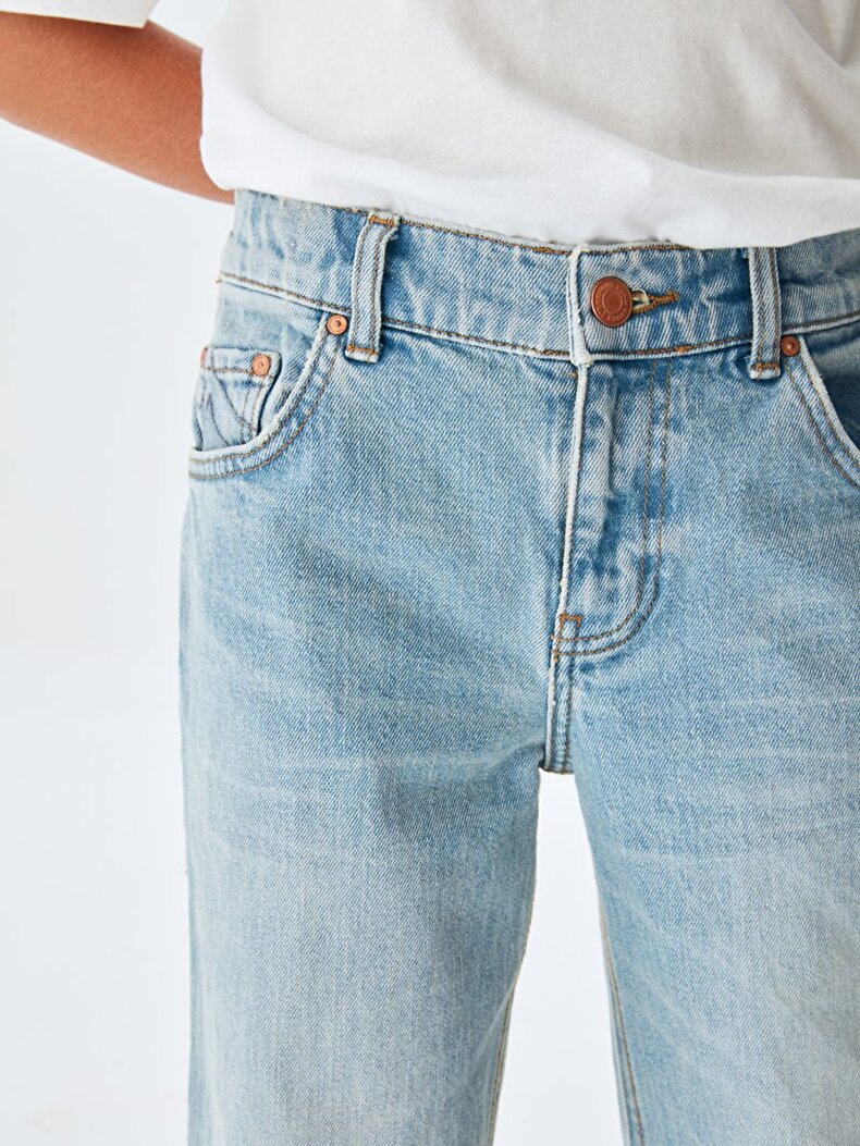 Terry B Broek
