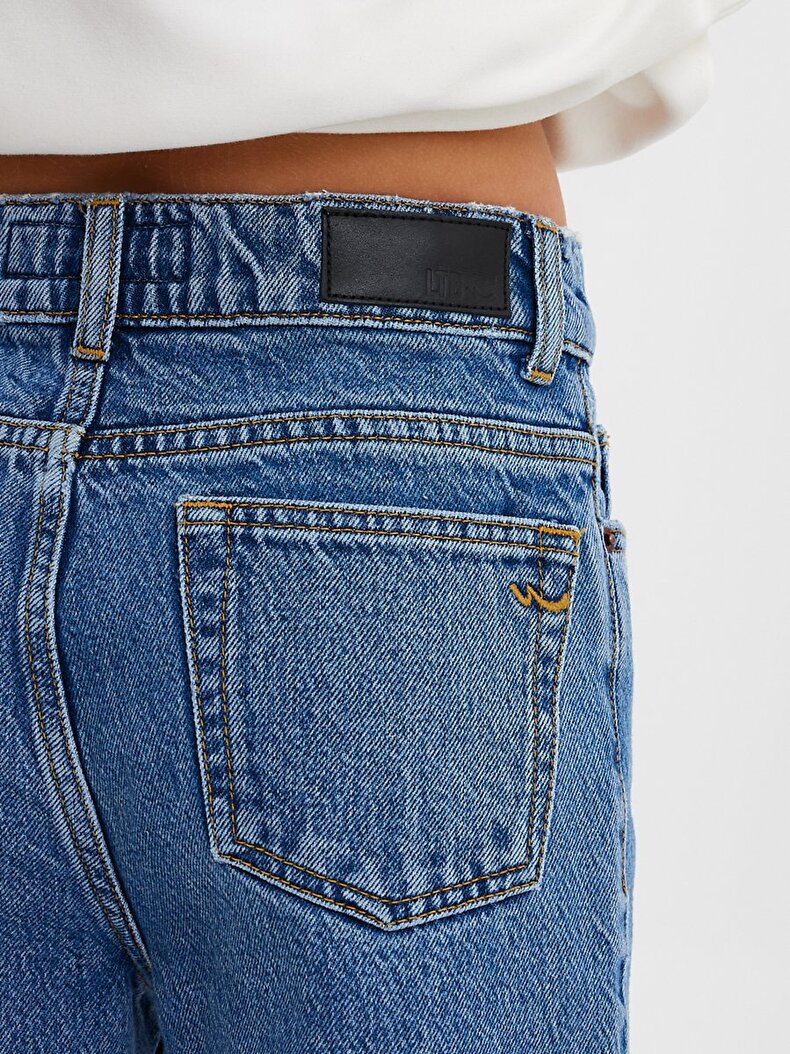 Oliana G Hosen