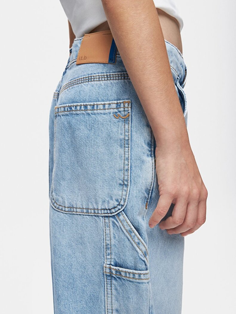 Wilda G Hosen