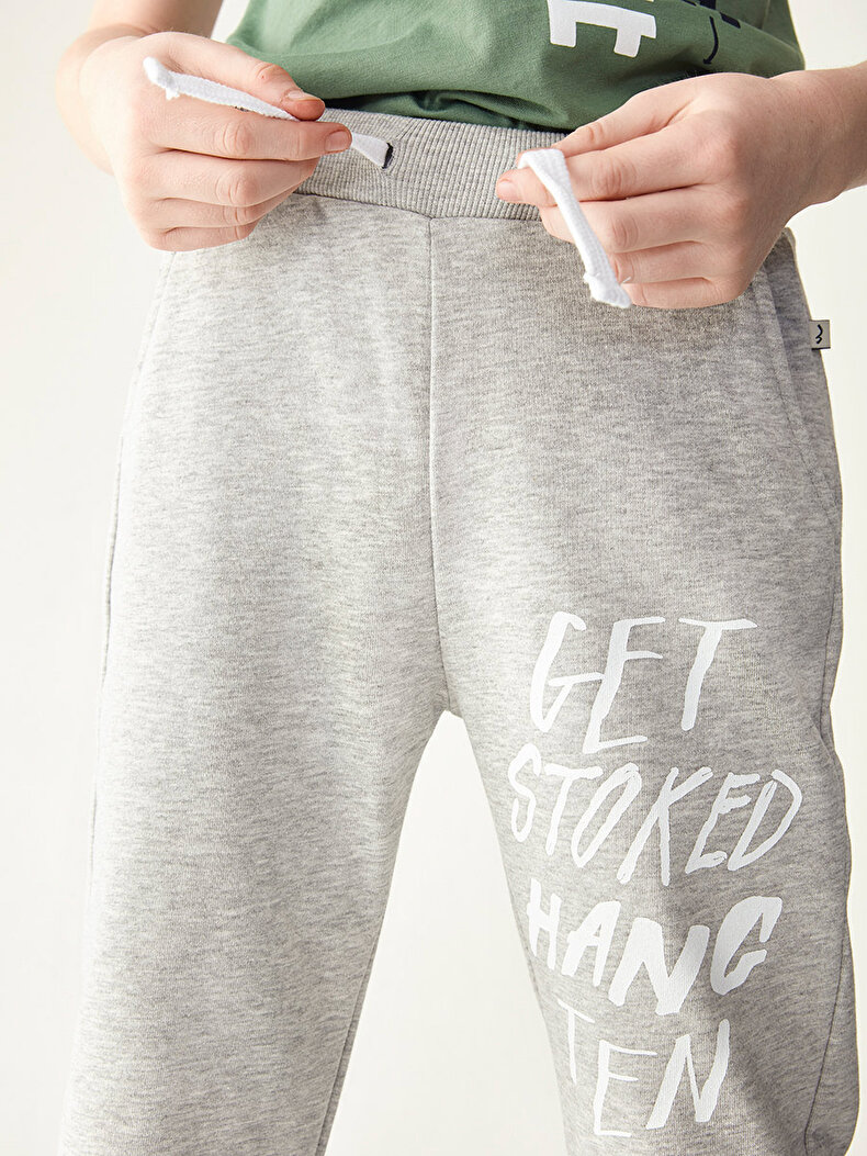 With Pockets Grau Suits