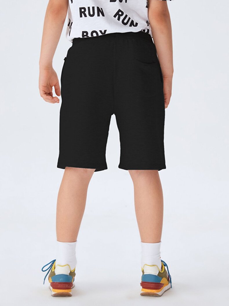 Schwarz Shorts